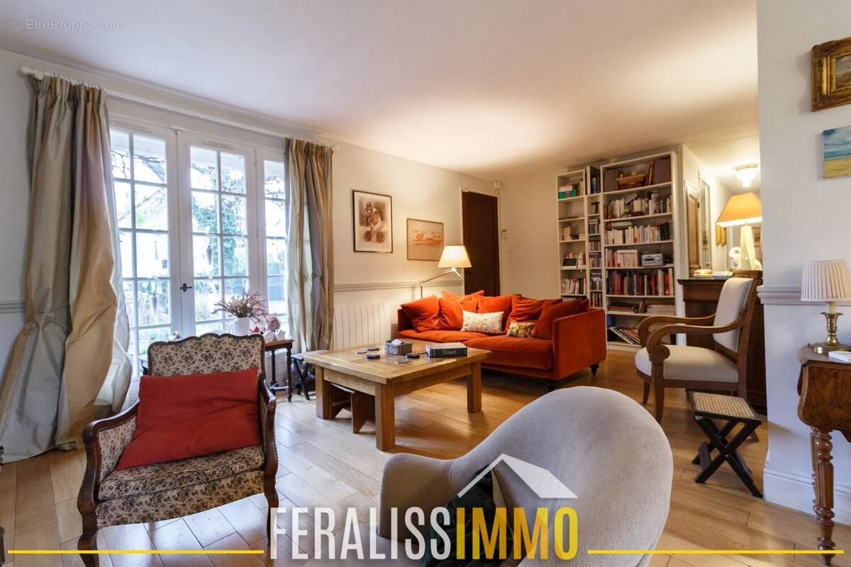 Maison à ERAGNY