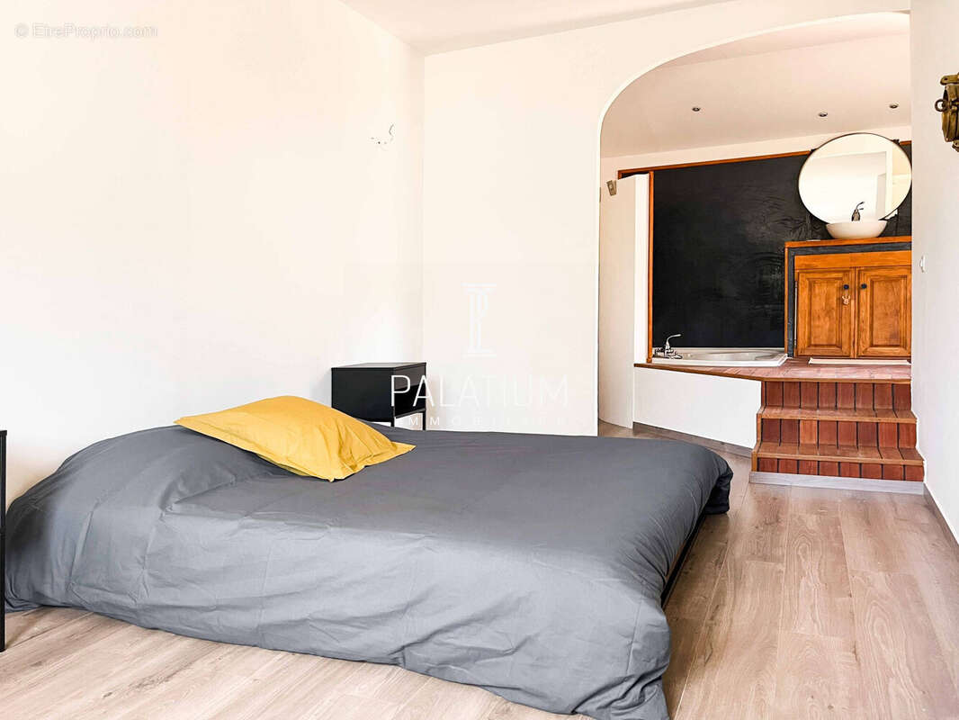 Maison à SAINT-JULIEN