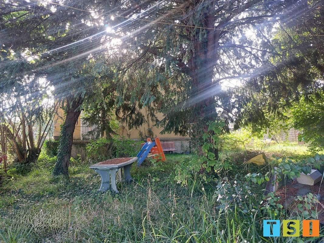 Maison à L'ISLE-EN-DODON