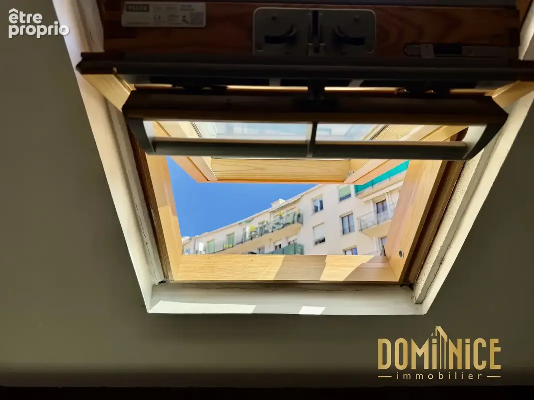 NICE Hyper Centre : 2P duplex design proche de tout - photo 9