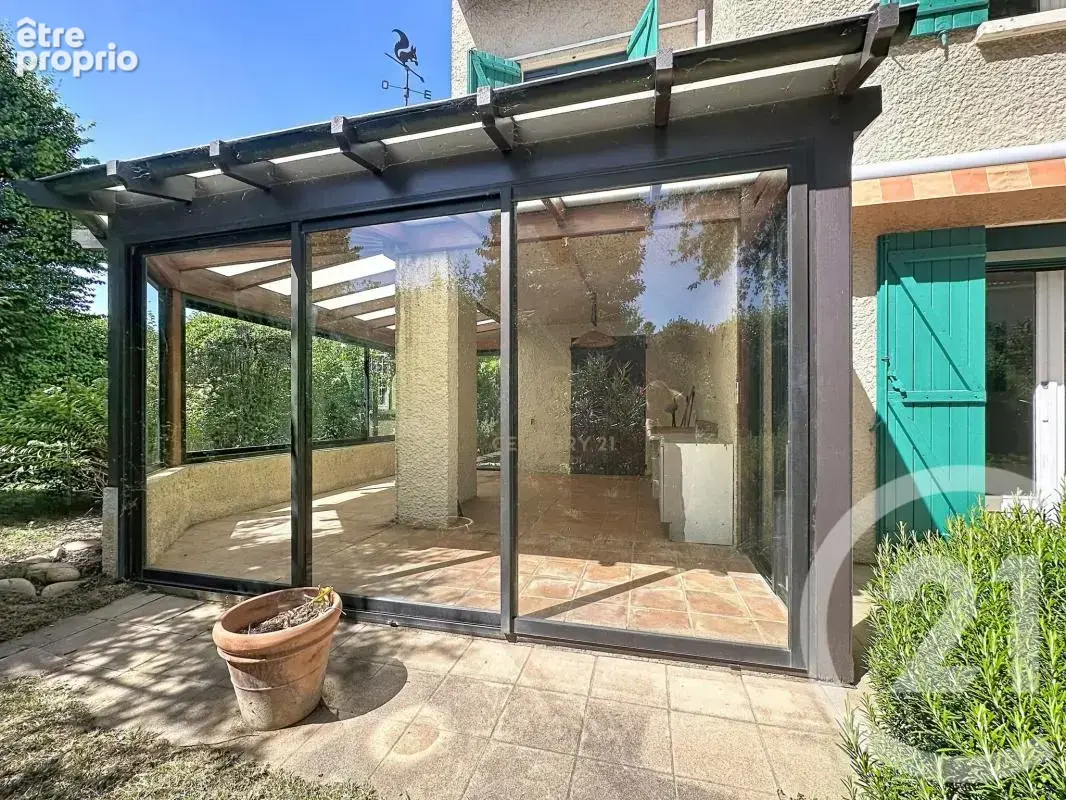 Maison à CHARLY