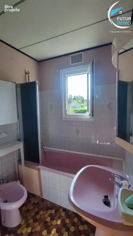 LOUGRES Maison Individuelle de 103m2 env. de type F5 - photo 12
