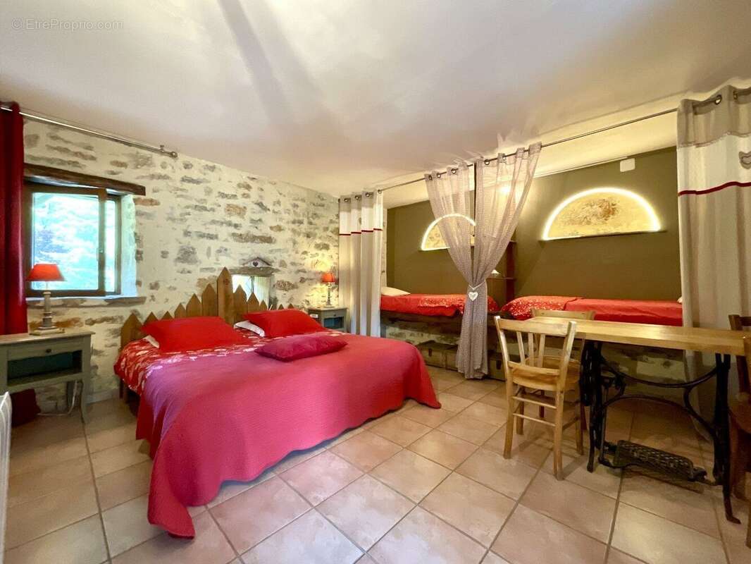 Activité gîte - vue St Cirq Lapopie - photo 5