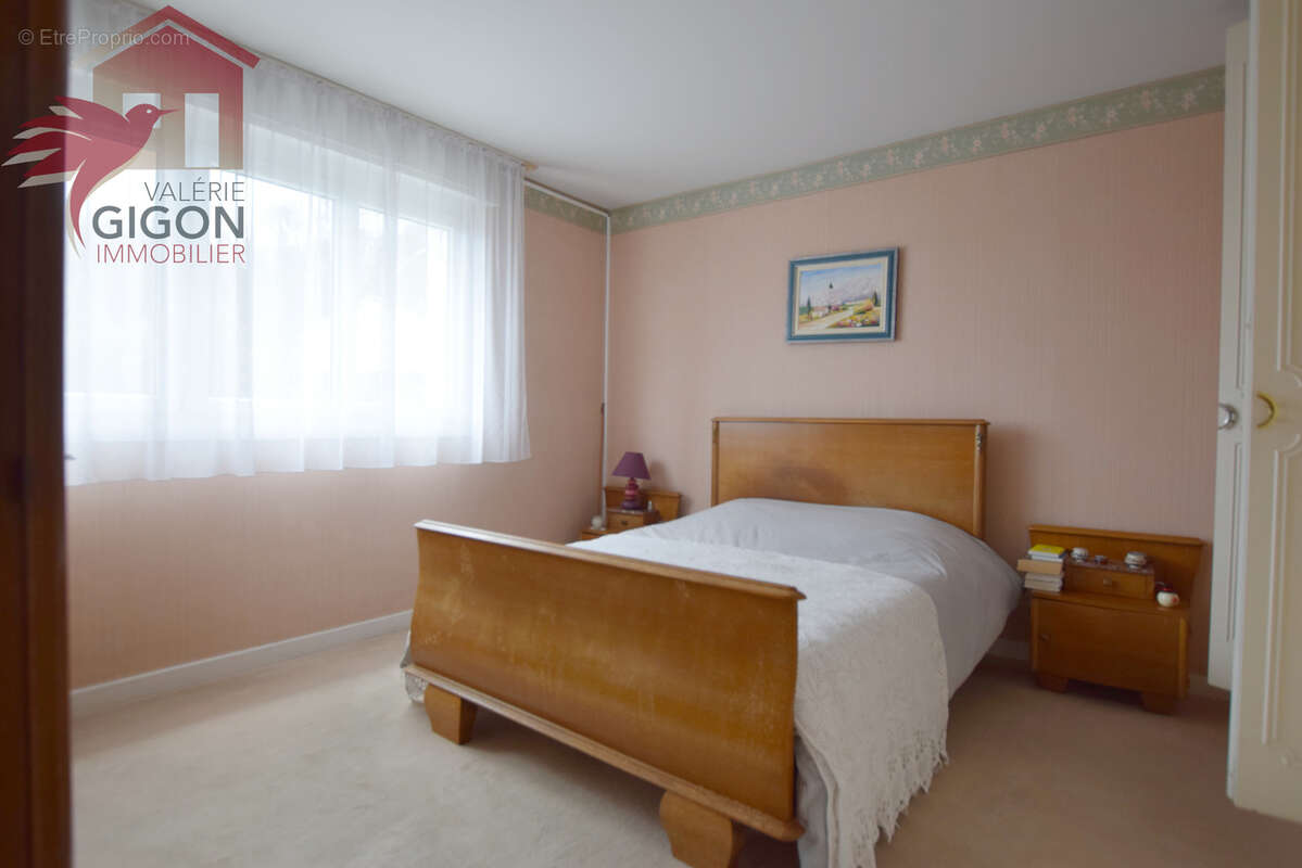 Appartement à GRAND-CHARMONT