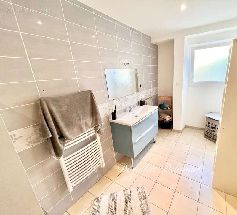 Maison à LA FOYE-MONJAULT