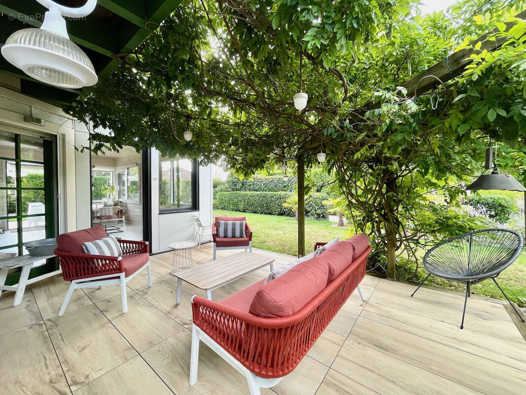 Maison à DIVONNE-LES-BAINS