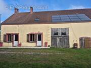 Maison à ORSENNES