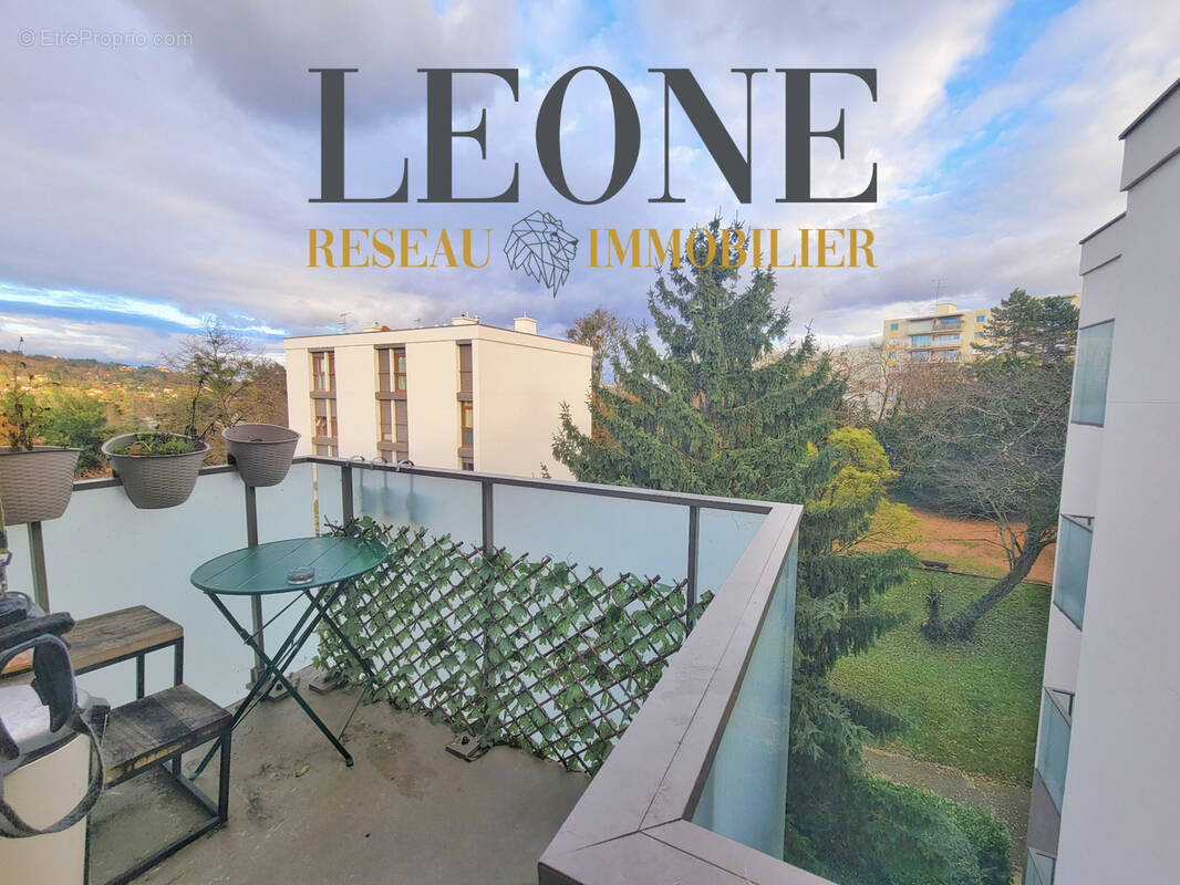 Appartement à OULLINS