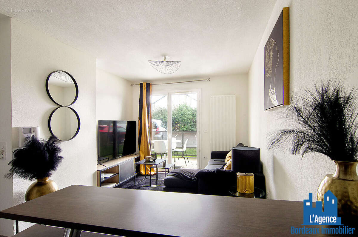 Appartement à BASSENS