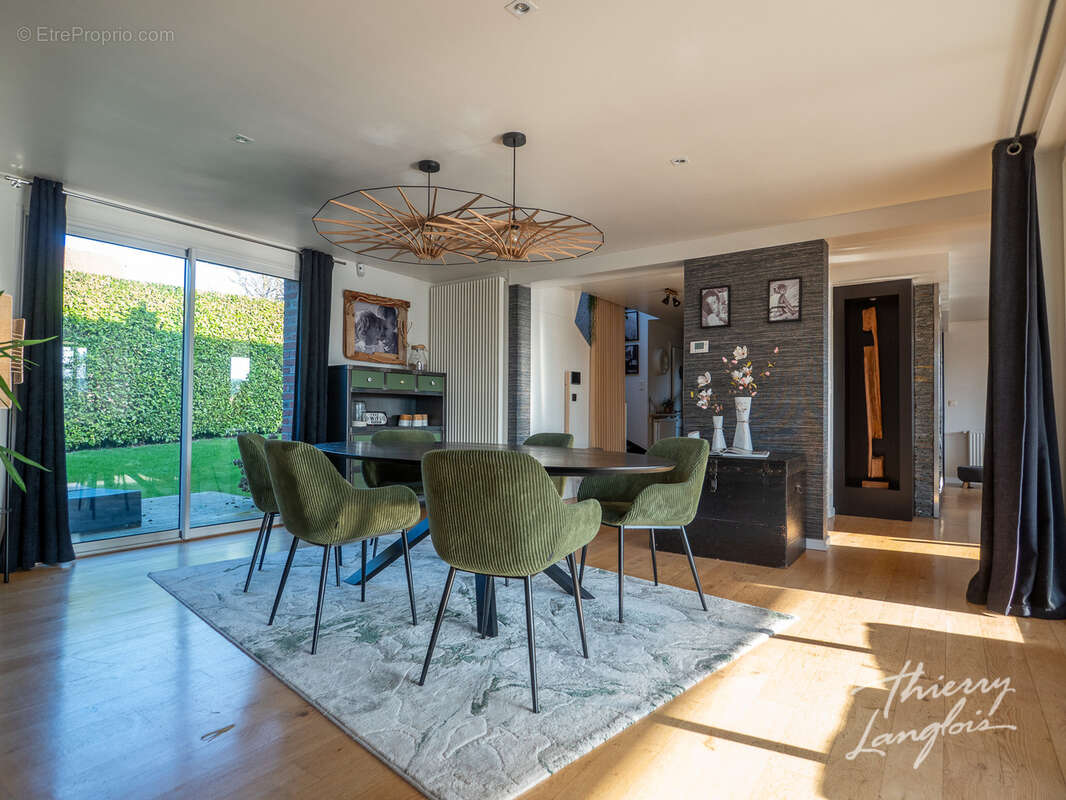 Villa de 285m2 habitables en semi plain pied - photo 6