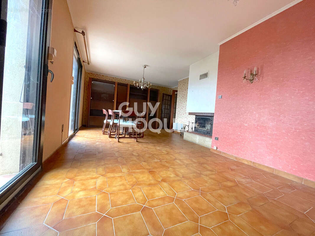 Maison à VILLENEUVE-TOLOSANE