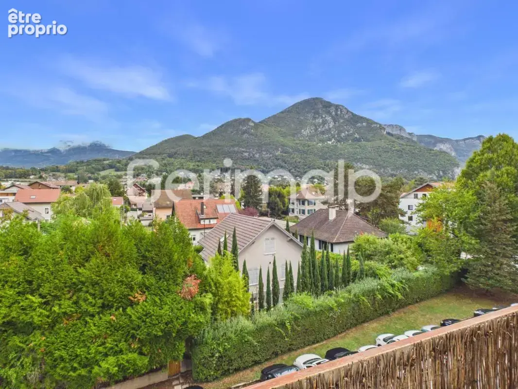 Appartement à ANNECY-LE-VIEUX