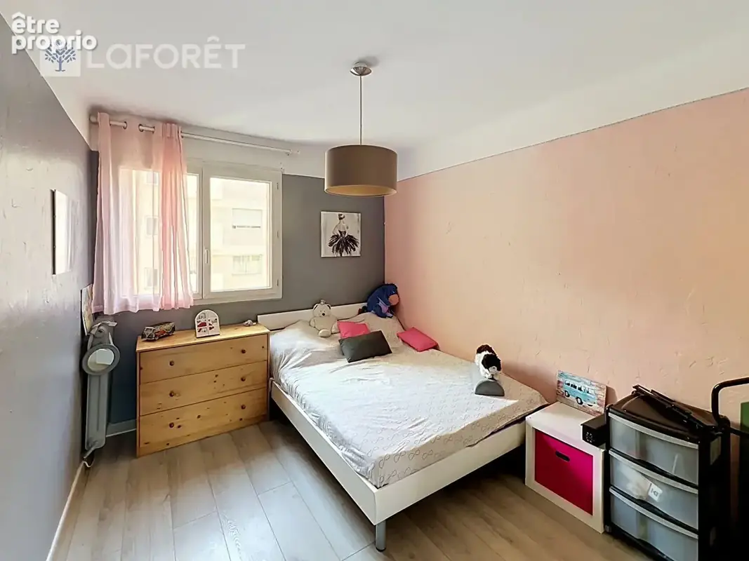 Appartement traversant centre ville de 4 pièce(s) 67 m2 avec terrasse vue Montagne - photo 9