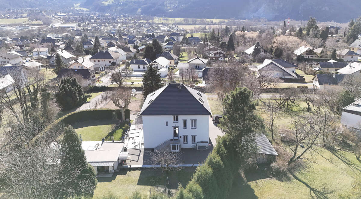 (73) SAVOIE - LA CHAMBRE / Propriété d'exception - photo 25