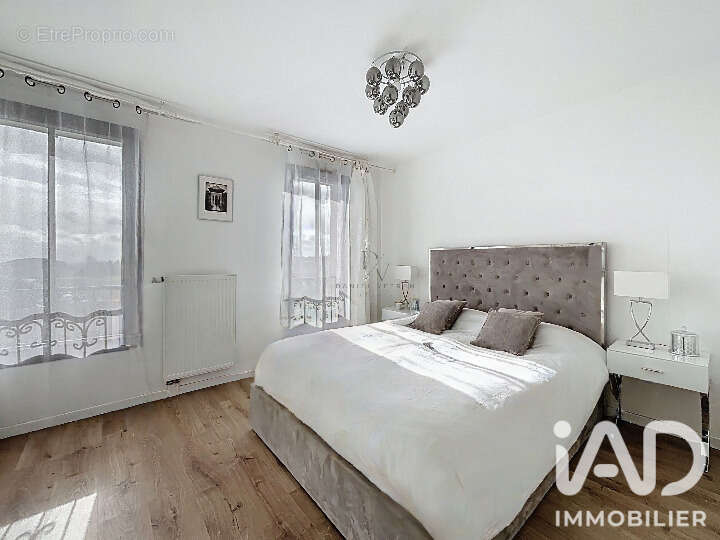 Appartement 85 m² à Clamart  - photo 4