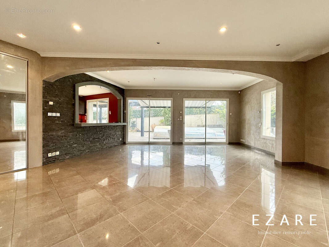 Maison à FONTAINE-LES-DIJON