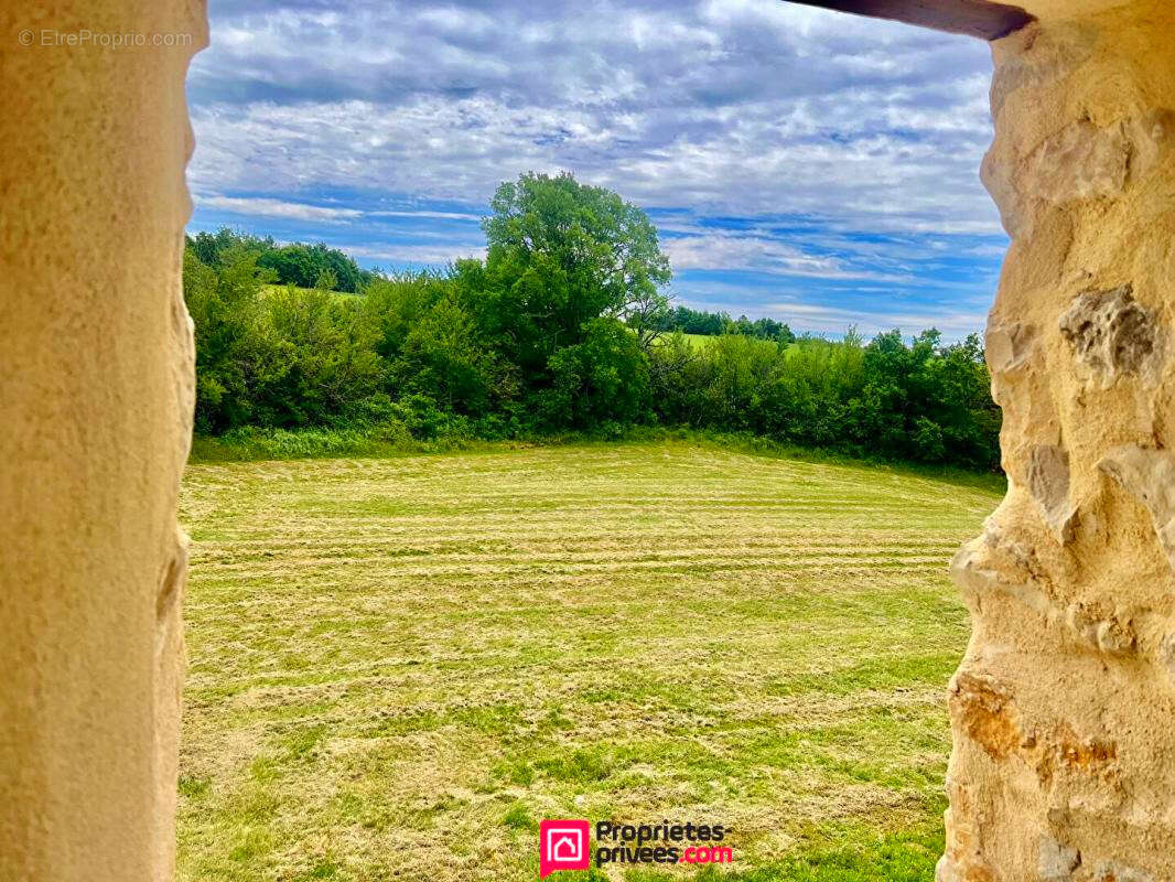 Maison à SIMIANE-LA-ROTONDE