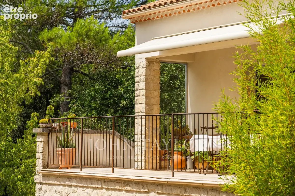 Magnifique maison 7 pièces avec piscine à Vernègues - photo 14