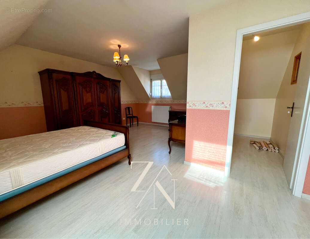 Maison 6 pièces de 144 m2 - photo 11