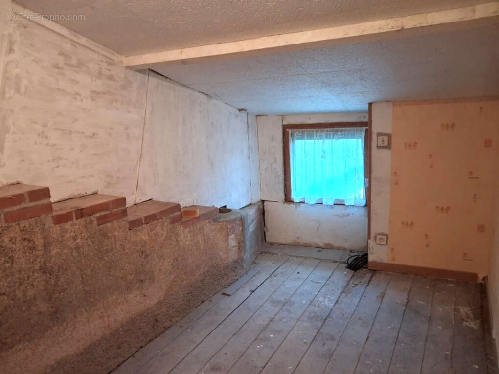 Maison à SAINTE-VERGE