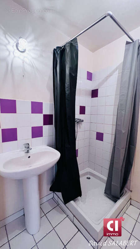 Appartement à LA ROQUEBRUSSANNE