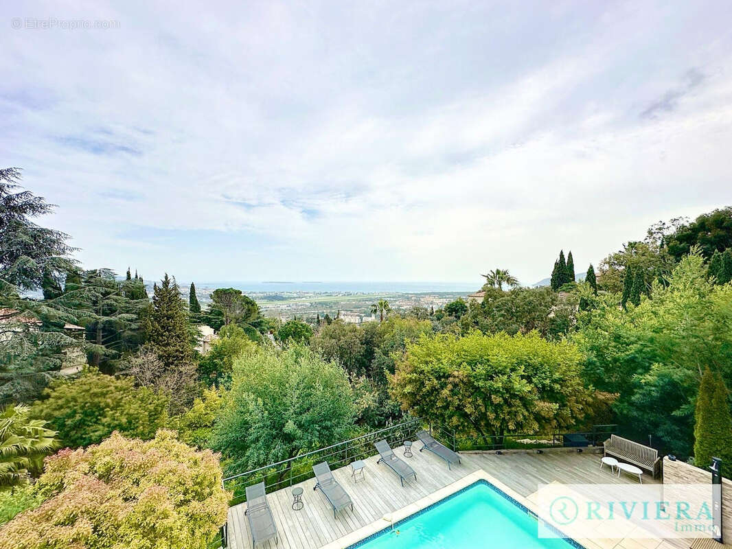 Mandelieu villa individuelle t5/t6 de 214 m2 vue mer piscine garage - photo 4