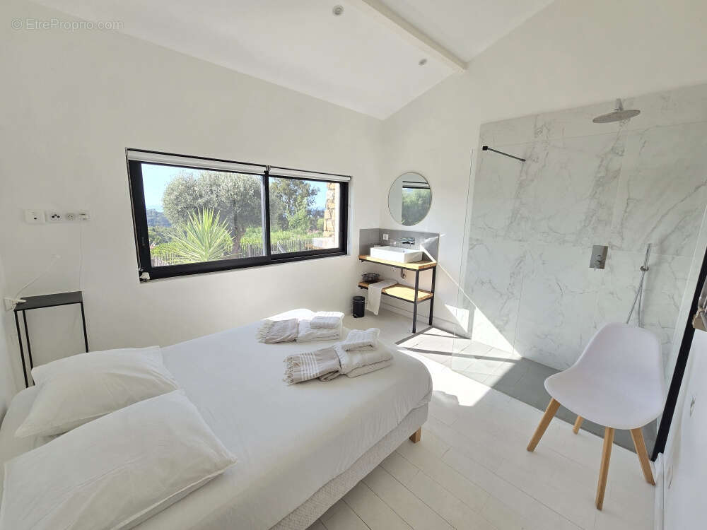 Maison à LA CROIX-VALMER