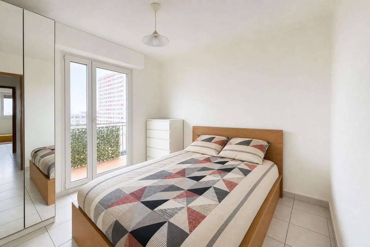 Appartement à RILLIEUX-LA-PAPE