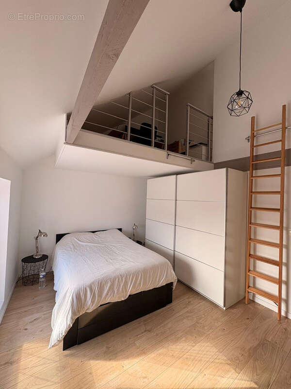 Maison à HAUTEFEUILLE