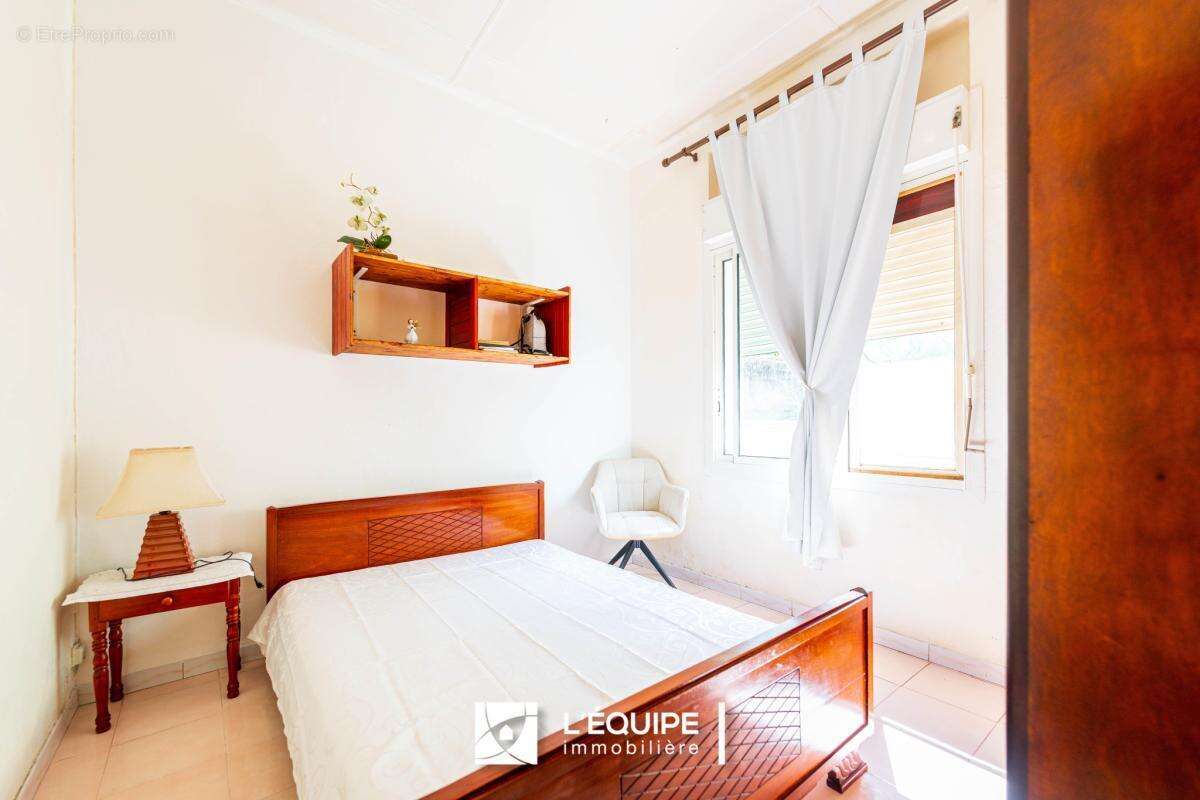 Maison à SAINT-DENIS