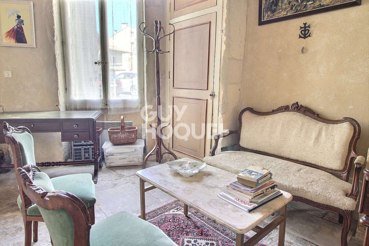 Maison de ville de caractère Tarascon 6 pièces 163m2 - photo 3