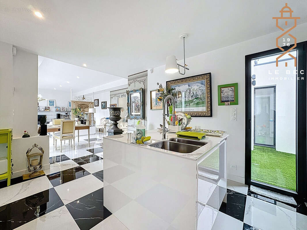 Maison à PLOUHARNEL