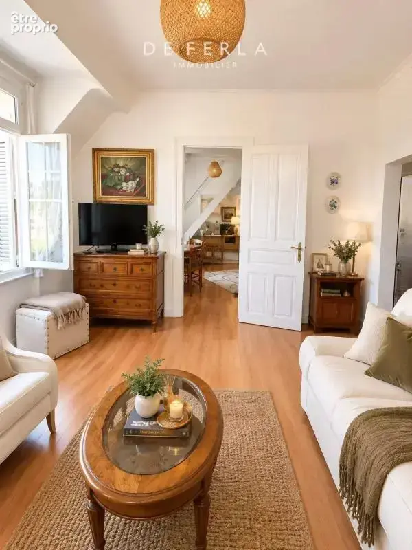 Superbe duplex dernier étage avec jardin et vue incroyable en plein centre - photo 3