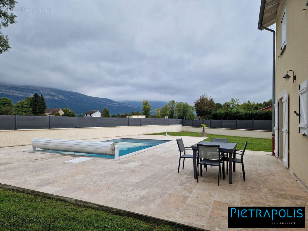 Maison à MONTALIEU-VERCIEU