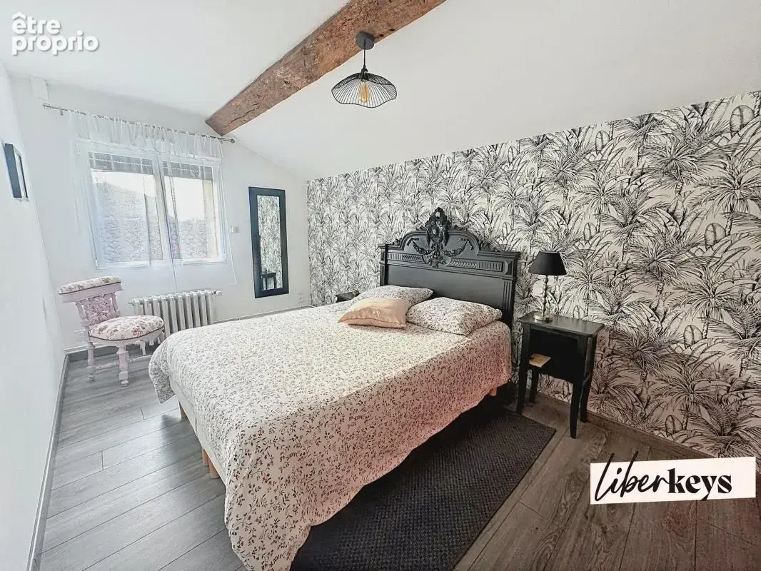 Belle opportunité, Longère totalement rénovée – 185 m² + dépendances – En campagne dans un cadre privilégié - photo 9