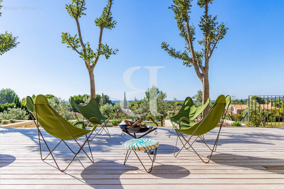 Maison à MAUSSANE-LES-ALPILLES