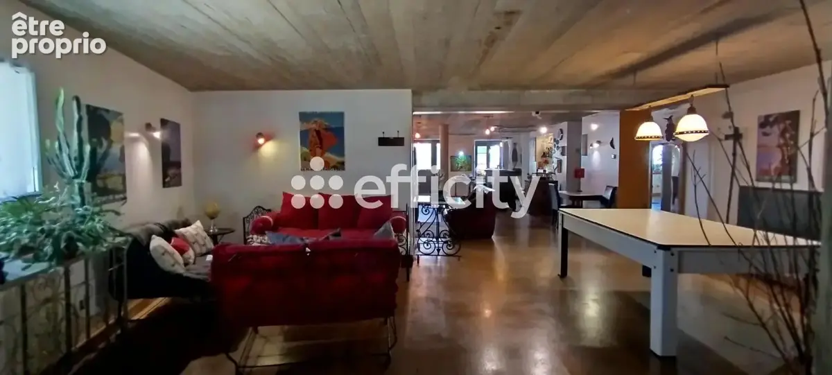 Maison 292 m² à Usson-En-Forez  - photo 5
