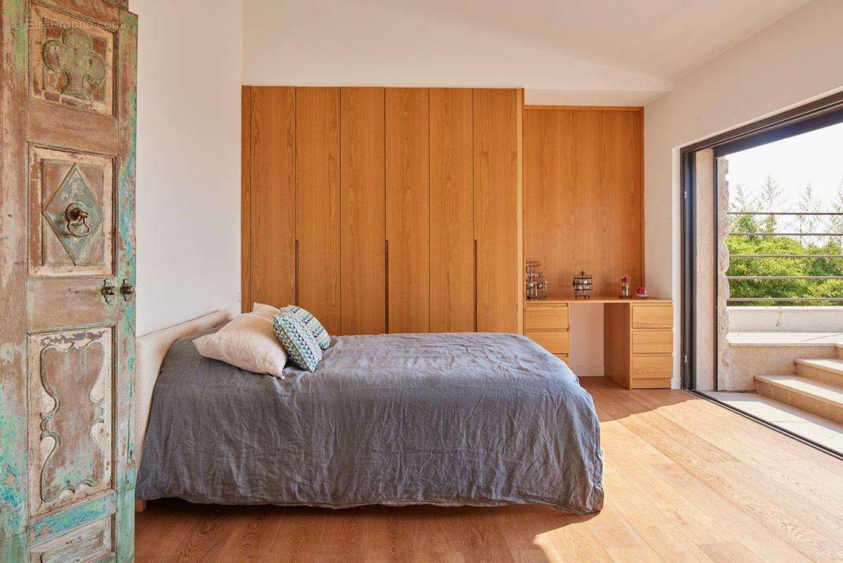 Maison à LA COLLE-SUR-LOUP