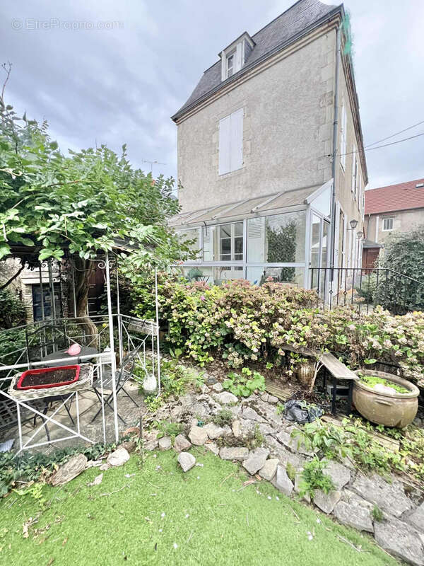 Maison Bourgeoise avec jardin et espace professionnel - photo 5