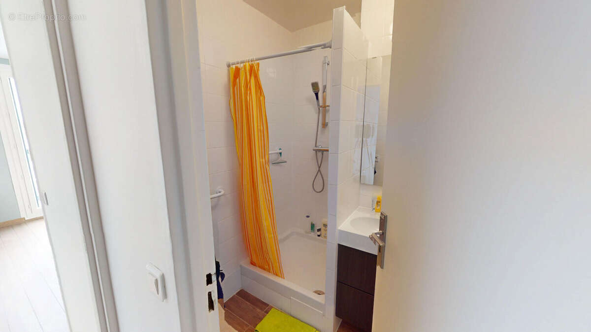 Appartement à IVRY-SUR-SEINE