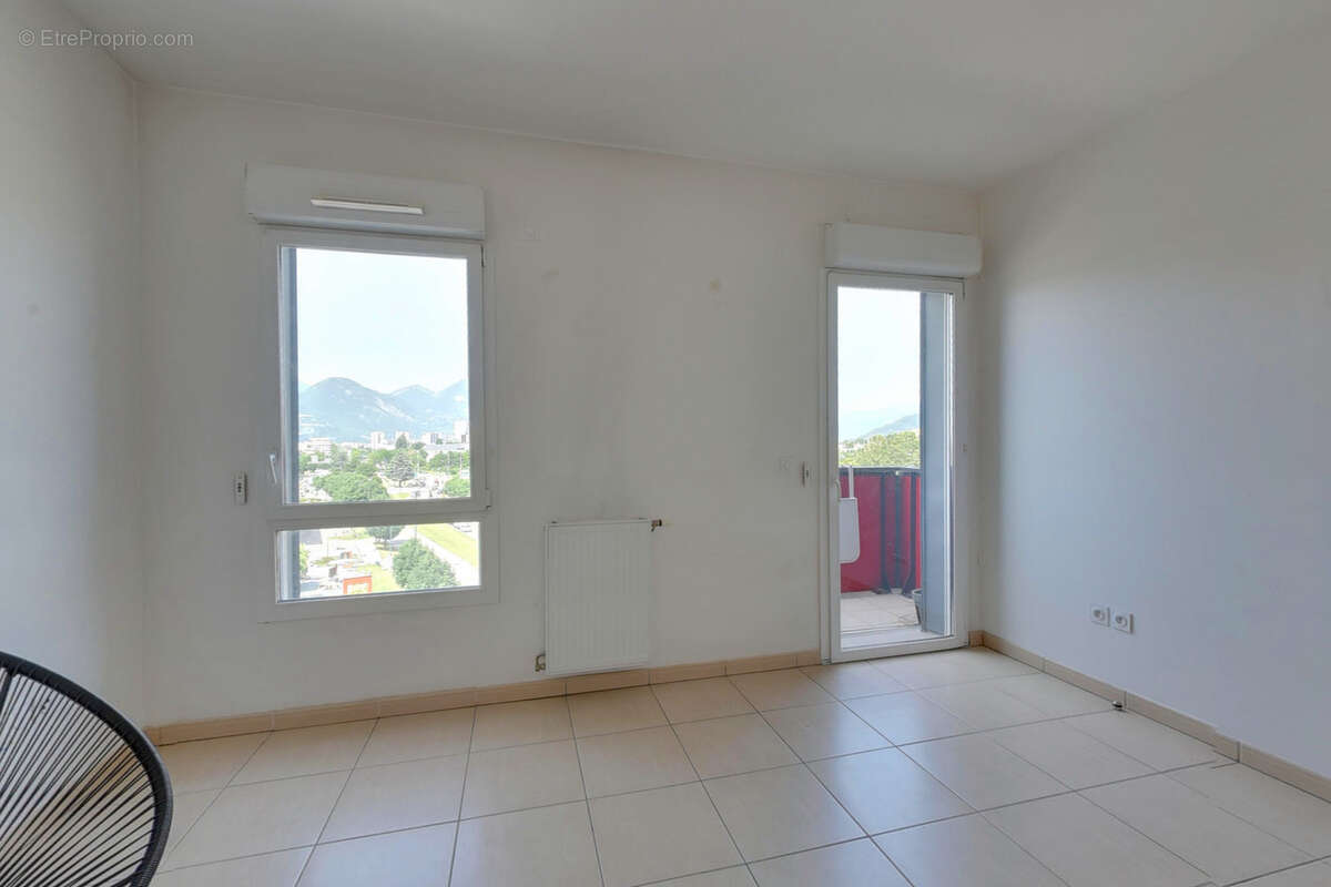 Appartement à ECHIROLLES
