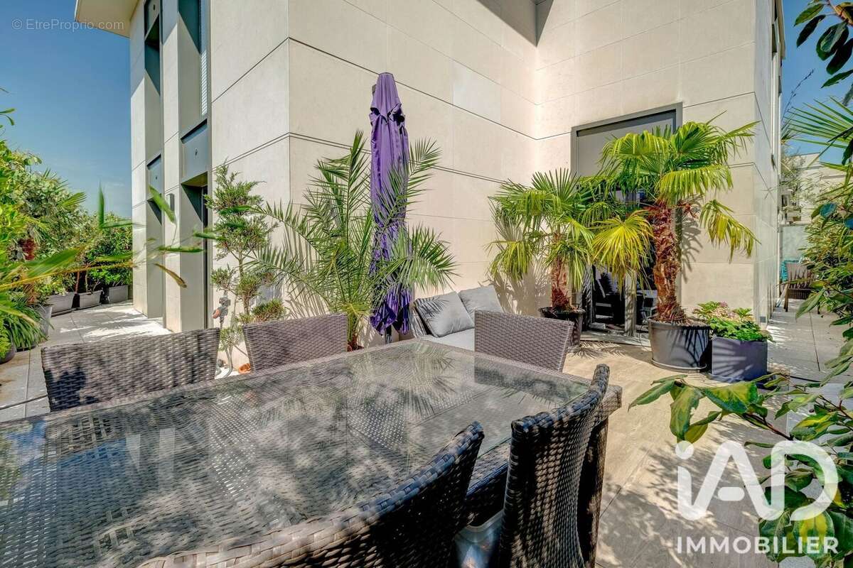 Photo 2 - Appartement à CLICHY
