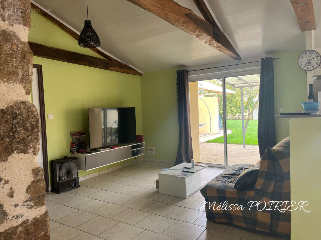 Maison à LES HERBIERS