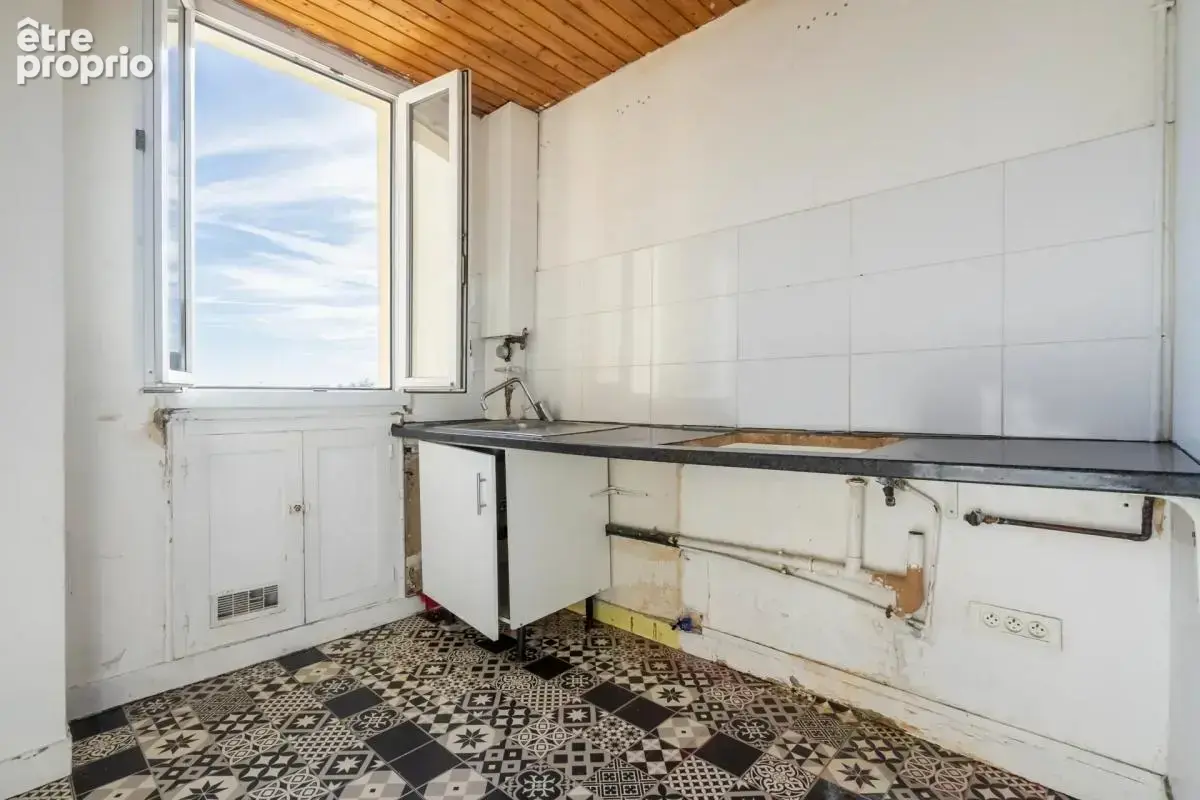 Noisy le Sec - Appartement de 3 pièces de 47m² à Noisy-le-Sec - photo 5