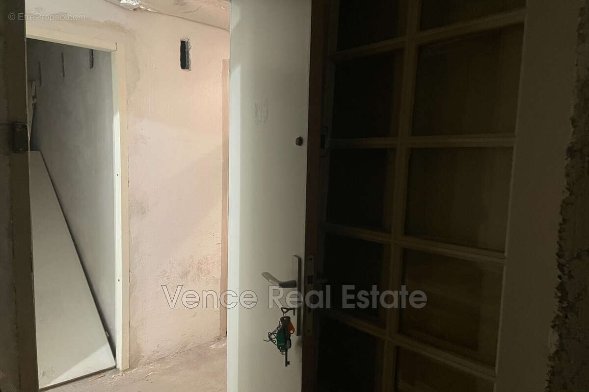 Appartement à VENCE