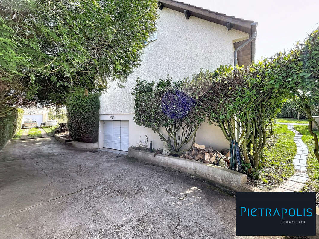 Maison à SAINT-APOLLINAIRE