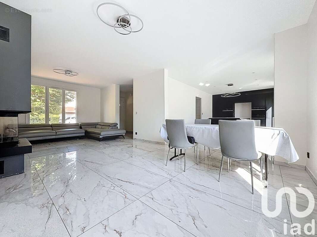 Photo 5 - Maison à BONDOUFLE