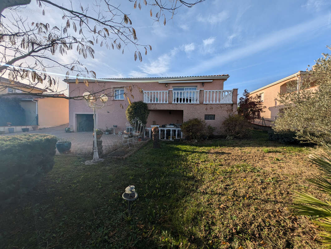 Maison à L&#039;ISLE-JOURDAIN