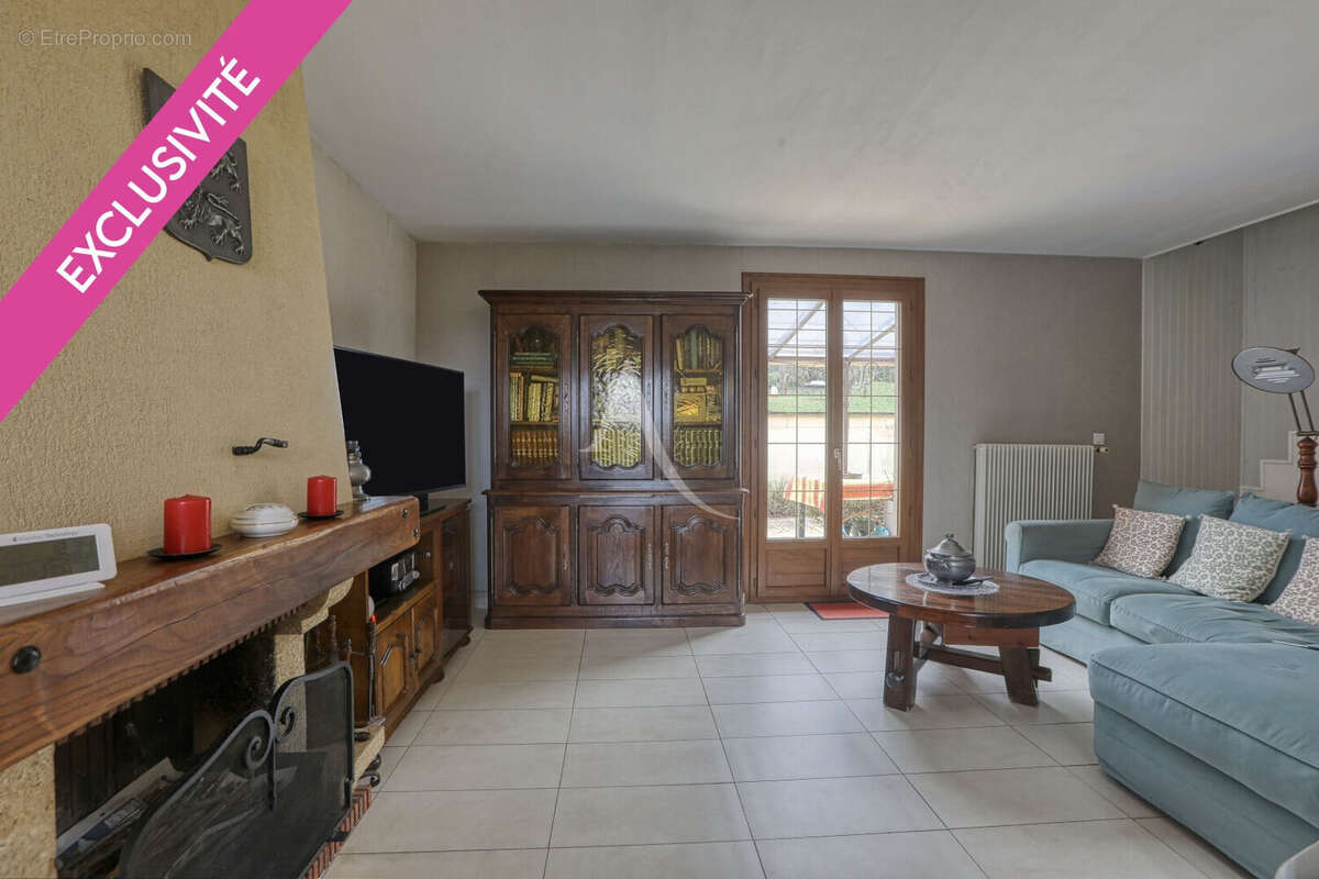 Maison à VAUX-SUR-SEINE