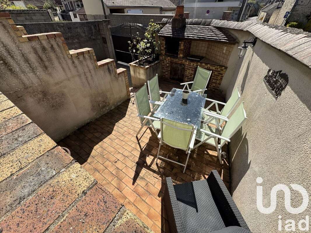 Photo 2 - Maison à NOISY-RUDIGNON